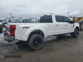 2021 Ford F-350 XL with VIN 1FT8W3DT1MEC35748, listed as a Copart auction lot 85919634 with 79,909 mi miles and Salvage title. Bid and sale history available at DreamBid. Image 3.