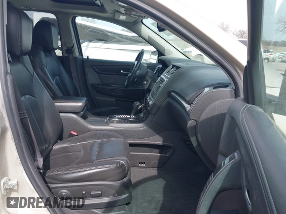 2015 GMC Acadia SLT with VIN 1GKKVRKD0FJ379667, listed as a IAAI auction lot 41828326 with 160,599 mi miles. Bid and sale history available at carsss.com. Image 5.