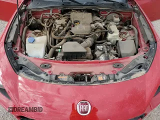 2017 FIAT 124 Spider Lusso z VIN JC1NFAEK5H0123760, wystawiony jako Copart lot #55865845 z przebiegiem 52 285 mil mil oraz Szkoda całkowita • Salvage title. Historia ofert i sprzedaży dostępna na DreamBid. Obrazek 11.