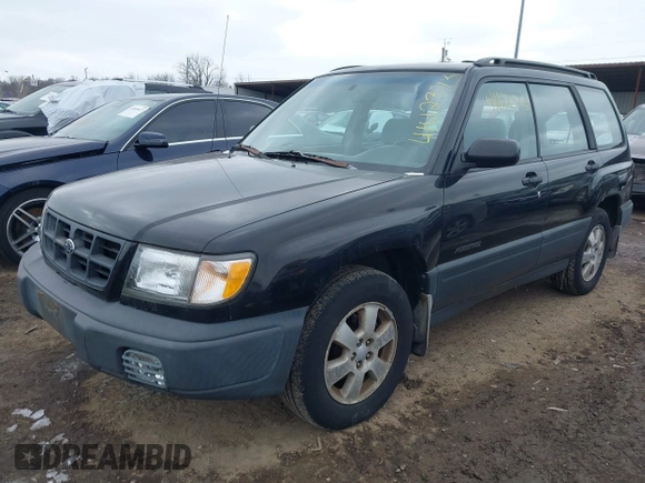 1999 Subaru Forester L with VIN JF1SF6351XH702931, listed as a IAAI auction lot 41612373 with 149,171 mi miles. Bid and sale history available at carsss.com. Image 2.