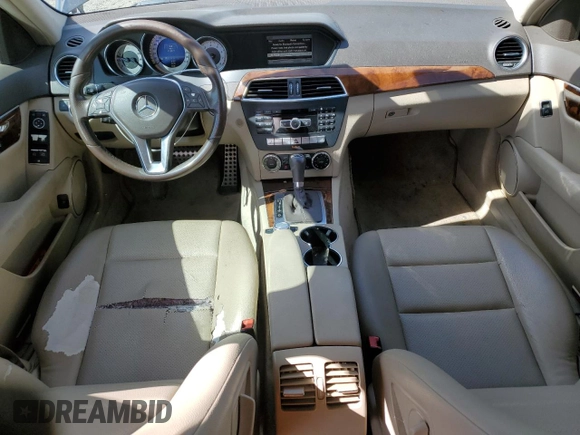 2013 Mercedes-Benz C 300 Sport with VIN WDDGF8AB1DR258319, listed as a Copart auction lot 56580615 with 212,921 mi miles and Clean Title. Bid and sale history available at DreamBid. Image 8.