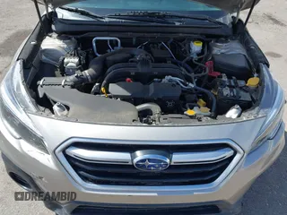 2019 Subaru Outback z VIN 4S4BSABC1K3331876, wystawiony jako IAAI lot #41798427 z przebiegiem 38 123 mil mil oraz . Historia ofert i sprzedaży dostępna na DreamBid. Obrazek 10.