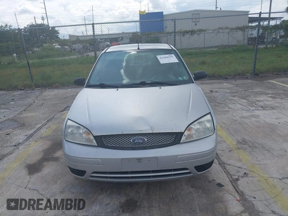 2006 Ford Focus S with VIN 1FAFP34NX6W131980, listed as a IAAI auction lot 42408699 with 139,258 mi miles and . Bid and sale history available at DreamBid. Image 6.