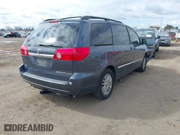 2008 Toyota Sienna XLE with VIN 5TDZK22C88S165100, listed as a IAAI auction lot 41744260 with 0 mi miles. Bid and sale history available at carsss.com. Image 4.