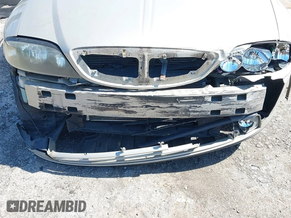 2004 Lincoln LS w/Luxury Pkg with VIN 1LNHM86S44Y626491, listed as a IAAI auction lot 41633442 with 91,469 mi miles. Bid and sale history available at carsss.com. Image 6.