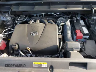 2022 Toyota Highlander XLE with VIN 5TDHZRBH6NS561484, listed as a IAAI auction lot 41938305 with 32,450 mi miles and . Bid and sale history available at DreamBid. Image 10.