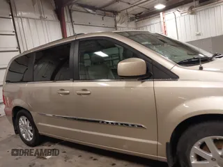 2012 Chrysler Town & Country Touring with VIN 2C4RC1BG3CR363854, listed as a IAAI auction lot 41733016 with 76,869 mi miles. Bid and sale history available at carsss.com. Image 13.