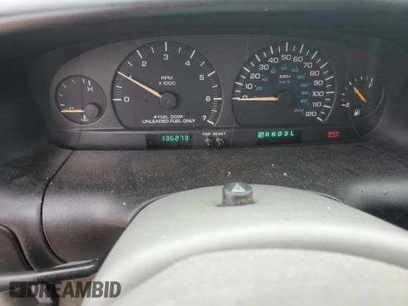 1999 Plymouth Voyager Grand SE z VIN 1P4GP44G2XB508599, wystawiony jako Copart lot #43577935 z przebiegiem 136 273 mil mil oraz Szkody całkowita. Historia ofert i sprzedaży dostępna na DreamBid. Obrazek 9.