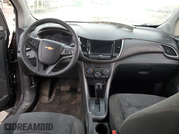 2021 Chevrolet Trax LS with VIN KL7CJNSB3MB356195, listed as a Copart auction lot 46812335 with 0 mi miles and Salvage Title. Bid and sale history available at carsss.com. Image 8.