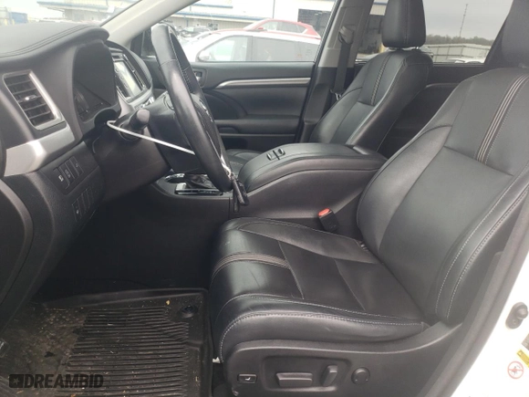 2018 Toyota Highlander SE with VIN 5TDJZRFH4JS488167, listed as a Copart auction lot 51863525 with 119,035 mi miles and Salvage Title. Bid and sale history available at carsss.com. Image 7.