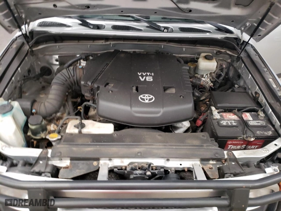 2008 Toyota FJ Cruiser with VIN JTEBU11F18K034496, listed as a Copart auction lot 54408765 with 201,878 mi miles and Clean Title. Bid and sale history available at carsss.com. Image 12.