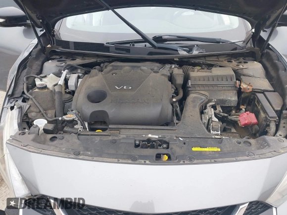 2018 Nissan Maxima S with VIN 1N4AA6AP0JC384660, listed as a IAAI auction lot 41617587 with 121,463 mi miles and . Bid and sale history available at DreamBid. Image 10.