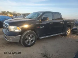 2015 Ram 1500 Big Horn z VIN 1C6RR6LM2FS580466, wystawiony jako Copart lot #46270455 z przebiegiem 146 416 mil mil oraz Szkoda całkowita • Salvage title. Historia ofert i sprzedaży dostępna na DreamBid. Obrazek 1.