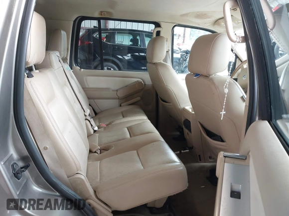 2006 Mercury Mountaineer with VIN 4M2EU46E66UJ01432, listed as a IAAI auction lot 42585428 with 194,544 mi miles and . Bid and sale history available at DreamBid. Image 8.