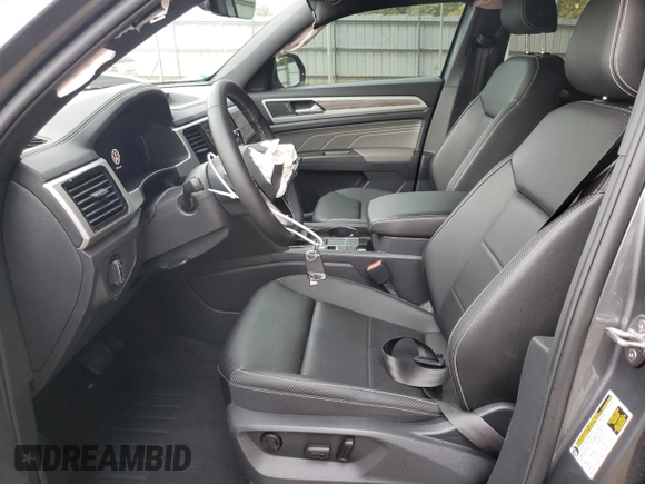 2023 Volkswagen Atlas SE z VIN 1V2WE2CA6PC223095, wystawiony jako Copart lot #78919264 z przebiegiem 32 967 mil mil oraz Szkoda całkowita • Salvage title. Historia ofert i sprzedaży dostępna na DreamBid. Obrazek 7.