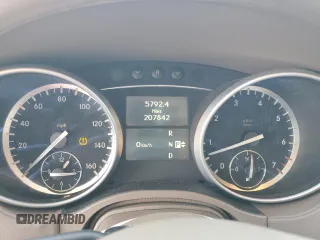 2011 Mercedes-Benz GL-Class GL 450 with VIN 4JGBF7BE3BA643461, listed as a Copart auction lot 75980524 with 207,842 mi miles and Salvage Title. Bid and sale history available at carsss.com. Image 9.