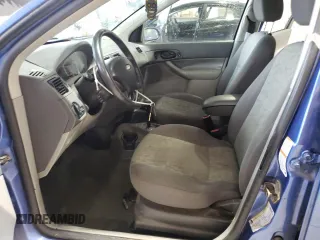 2005 Ford Focus SE with VIN 1FAHP36N65W187161, listed as a Copart auction lot 52024045 with 261,194 mi miles and Salvage Title. Bid and sale history available at carsss.com. Image 7.