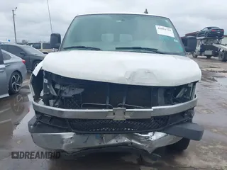 2016 Chevrolet Express Passenger LT with VIN 1GAZGPFG6G1133651, listed as a IAAI auction lot 41891733 with 167,344 mi miles and . Bid and sale history available at DreamBid. Image 6.