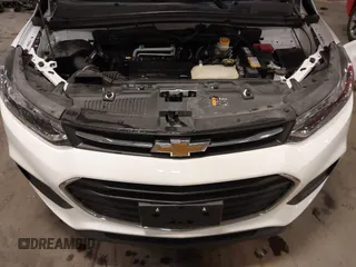 2020 Chevrolet Trax LS with VIN 3GNCJKSB9LL294422, listed as a IAAI auction lot 41603327 with 24,895 mi miles and . Bid and sale history available at DreamBid. Image 10.