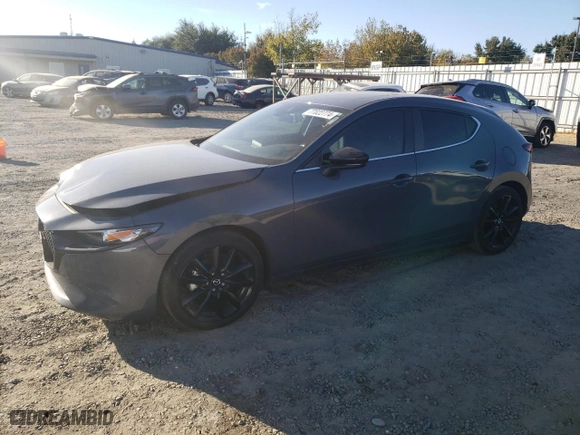 2022 Mazda Mazda3 Hatchback Preferred with VIN JM1BPALL1N1501772, listed as a Copart auction lot 77022774 with 43,478 mi miles and Salvage Title. Bid and sale history available at carsss.com. Image 1.