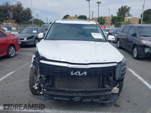 2022 Kia Telluride SX z VIN 5XYP5DHC9NG247668, wystawiony jako IAAI lot #42177230 z przebiegiem 37 401 mil mil oraz . Historia ofert i sprzedaży dostępna na DreamBid. Obrazek 13.