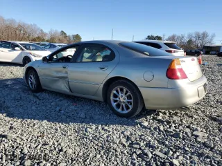 2000 Chrysler 300M with VIN 2C3HE66G8YH319640, listed as a Copart auction lot 88080175 with 231,689 mi miles and Salvage Title. Bid and sale history available at carsss.com. Image 2.