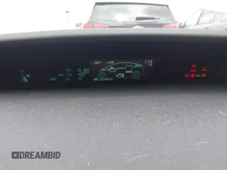 2010 Toyota Prius II z VIN JTDKN3DUXA0215802, wystawiony jako IAAI lot #42494467 z przebiegiem 232 803 mil mil oraz . Historia ofert i sprzedaży dostępna na DreamBid. Obrazek 7.