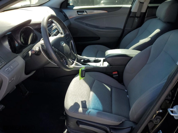 2015 Hyundai Sonata Hybrid Limited with VIN KMHEC4A41FA135346, listed as a Copart auction lot 46881755 with 199,858 mi miles and Salvage Title. Bid and sale history available at carsss.com. Image 7.