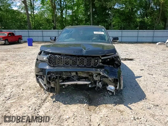 2024 Jeep Grand Cherokee Summit with VIN 1C4RJKEG1R8554510, listed as a Copart auction lot 55596925 with 15,802 mi miles and Salvage title. Bid and sale history available at DreamBid. Image 14.