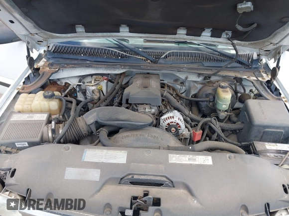 2000 GMC New Sierra 1500 SLE with VIN 1GTEC19V8YZ280016, listed as a IAAI auction lot 42190413 with Not Provided miles. Bid and sale history available at carsss.com. Image 10.