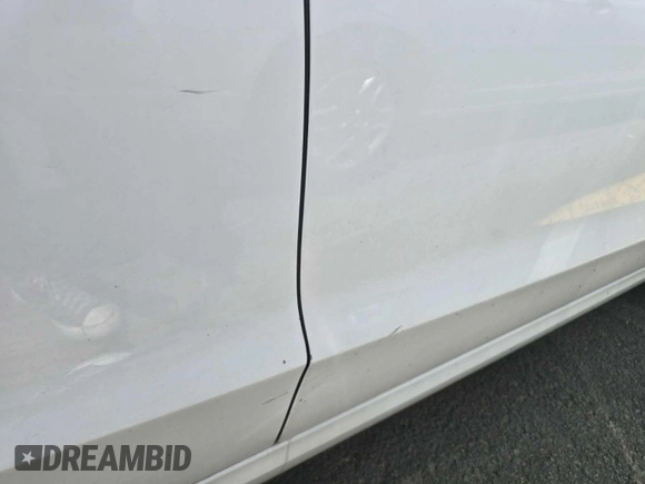 2017 Ford Fusion SE with VIN 3FA6P0HD3HR337454, listed as a IAAI auction lot 42631288 with 94,179 mi miles and . Bid and sale history available at DreamBid. Image 22.