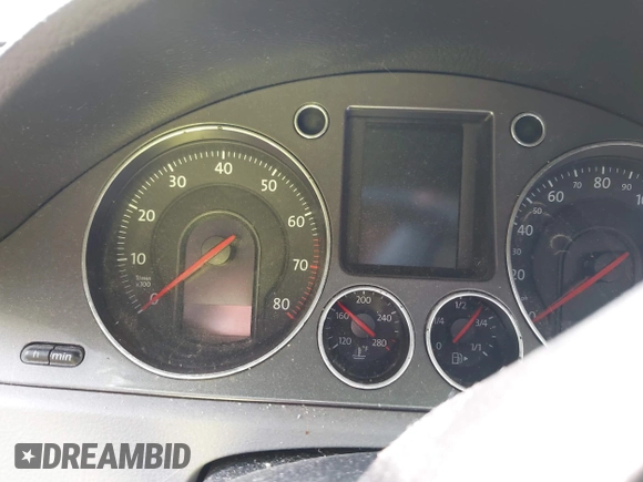 2008 Volkswagen Passat Komfort with VIN WVWXK73C58E234589, listed as a IAAI auction lot 42534711 with 156,519 mi miles and . Bid and sale history available at DreamBid. Image 7.