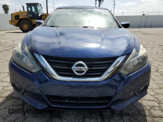 2016 Nissan Altima SR with VIN 1N4AL3AP8GC231770, listed as a Copart auction lot 55982085 with 113,675 mi miles and Salvage title. Bid and sale history available at DreamBid. Image 5.