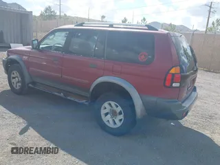 2004 Mitsubishi Montero XLS z VIN JA4MT31R74J008100, wystawiony jako IAAI lot #42147305 z przebiegiem 211 966 mil mil oraz . Historia ofert i sprzedaży dostępna na DreamBid. Obrazek 3.