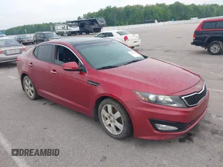 2012 Kia Optima SX z VIN 5XXGR4A61CG064923, wystawiony jako IAAI lot #42197209 z przebiegiem Nie podano mil oraz . Historia ofert i sprzedaży dostępna na DreamBid. Obrazek 1.