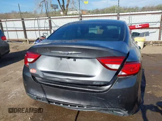 2016 Chrysler 200 Limited with VIN 1C3CCCAB5GN171060, listed as a IAAI auction lot 41848241 with 116,538 mi miles. Bid and sale history available at carsss.com. Image 16.