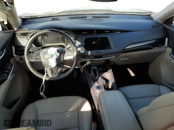 2020 Cadillac XT4 FWD Premium Luxury with VIN 1GYFZCR48LF037512, listed as a Copart auction lot 69783252 with 42,165 mi miles. Bid and sale history available at carsss.com. Image 8.