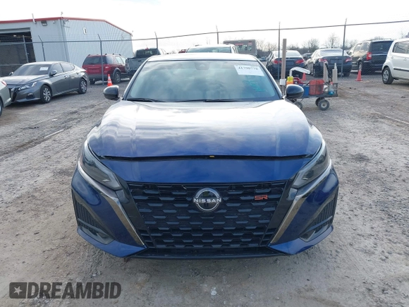 2024 Nissan Altima SR z VIN 1N4BL4CVXRN315652, wystawiony jako IAAI lot #41790778 z przebiegiem 32 686 mil mil oraz . Historia ofert i sprzedaży dostępna na DreamBid. Obrazek 13.