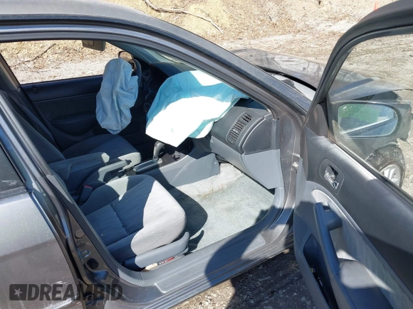 2005 Honda Civic LX with VIN 2HGES16545H550184, listed as a IAAI auction lot 41763026 with 88,188 mi miles and . Bid and sale history available at DreamBid. Image 5.