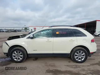 2007 Lincoln MKX with VIN 2LMDU68CX7BJ20050, listed as a IAAI auction lot 42121468 with 78,794 mi miles and . Bid and sale history available at DreamBid. Image 14.