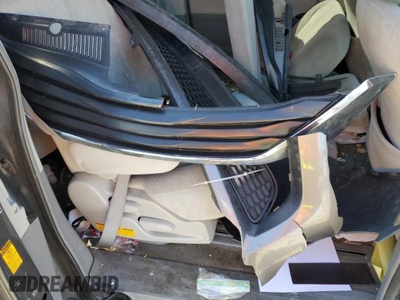 2014 Toyota Sienna LE AAS with VIN 5TDKK3DC6ES511466, listed as a Copart auction lot 52517555 with 142,744 mi miles and Salvage Title. Bid and sale history available at DreamBid. Image 14.