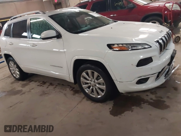 2018 Jeep Cherokee Overland with VIN 1C4PJMJX1JD598043, listed as a IAAI auction lot 41831614 with 48,804 mi miles. Bid and sale history available at carsss.com. Image 1.