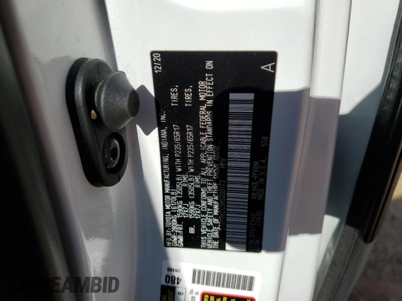 2021 Toyota Sienna XLE with VIN 5TDYRKEC5MS009173, listed as a Copart auction lot 52110265 with 81,880 mi miles and Salvage Title. Bid and sale history available at carsss.com. Image 16.