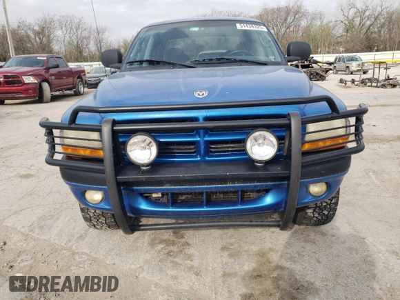 2000 Dodge Dakota Sport with VIN 1B7GG2AN0YS699193, listed as a Copart auction lot 51438325 with 127,106 mi miles and Salvage Title. Bid and sale history available at carsss.com. Image 5.