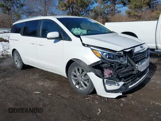 2019 Kia Sedona LX with VIN KNDMB5C13K6547535, listed as a IAAI auction lot 41430560 with 59,937 mi miles. Bid and sale history available at carsss.com. Image 1.