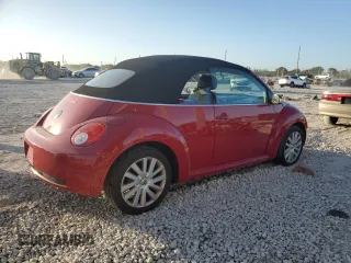 2008 Volkswagen Beetle SE with VIN 3VWRF31Y78M415480, listed as a Copart auction lot 42852025 with 35,799 mi miles and Clean title. Bid and sale history available at DreamBid. Image 3.
