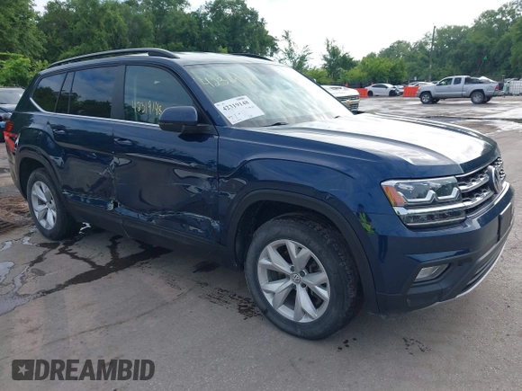 2020 Volkswagen Atlas SE with VIN 1V2LR2CA3LC504532, listed as a IAAI auction lot 42319148 with 113,745 mi miles and . Bid and sale history available at DreamBid. Image 1.