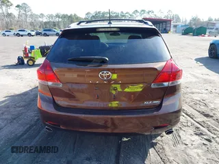 2013 Toyota Venza LE z VIN 4T3BK3BB0DU090223, wystawiony jako IAAI lot #41452615 z przebiegiem 164 666 mil mil oraz . Historia ofert i sprzedaży dostępna na DreamBid. Obrazek 16.