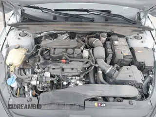 2024 Kia K5 GT-Line z VIN 5XXG64J29RG237148, wystawiony jako IAAI lot #41396574 z przebiegiem 22 926 mil mil oraz . Historia ofert i sprzedaży dostępna na DreamBid. Obrazek 10.