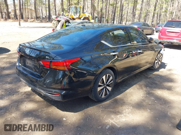 2019 Nissan Altima SL with VIN 1N4BL4EV2KC236359, listed as a IAAI auction lot 41863892 with 85,276 mi miles and . Bid and sale history available at DreamBid. Image 4.
